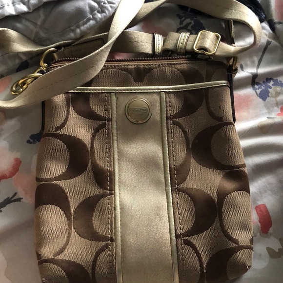 Tan & gold crossbody purse - Picture 1 of 1